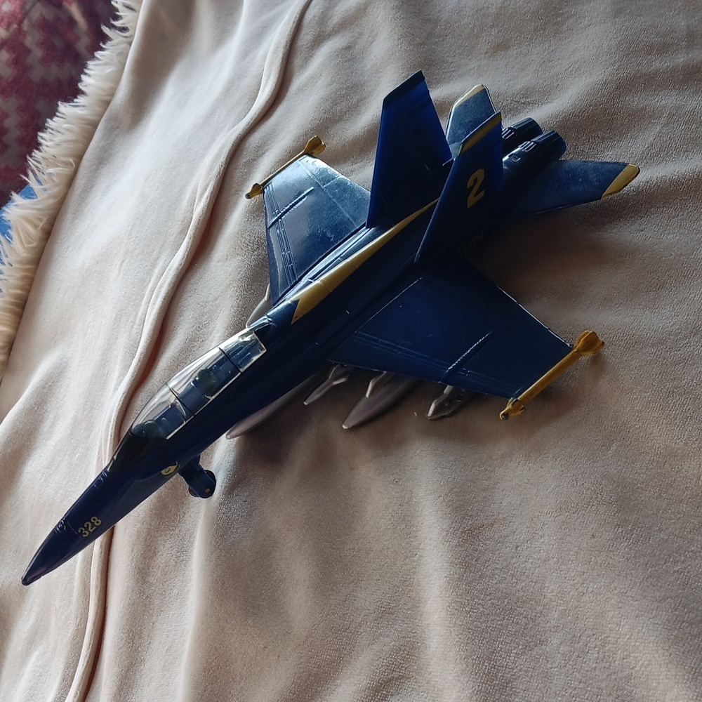 Aircraft Blue angels 328 metallic